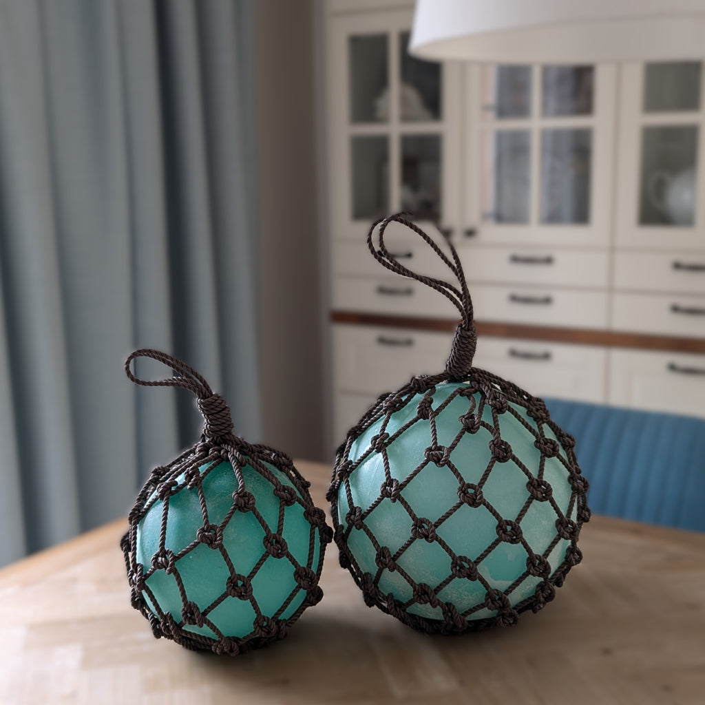 Fischerkugel Glas im Netz türkis
