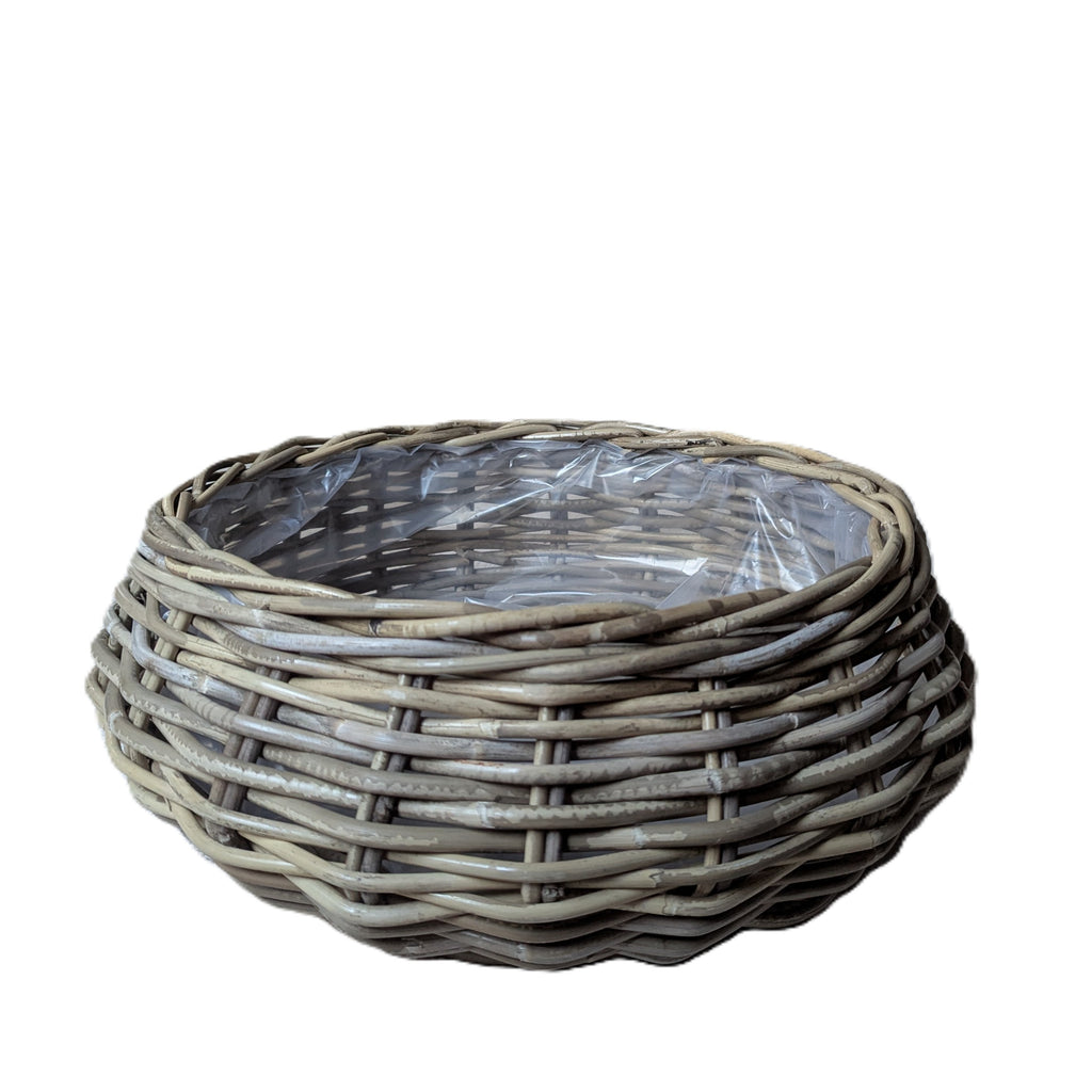 Große Pflanzschale aus Korb flach rund