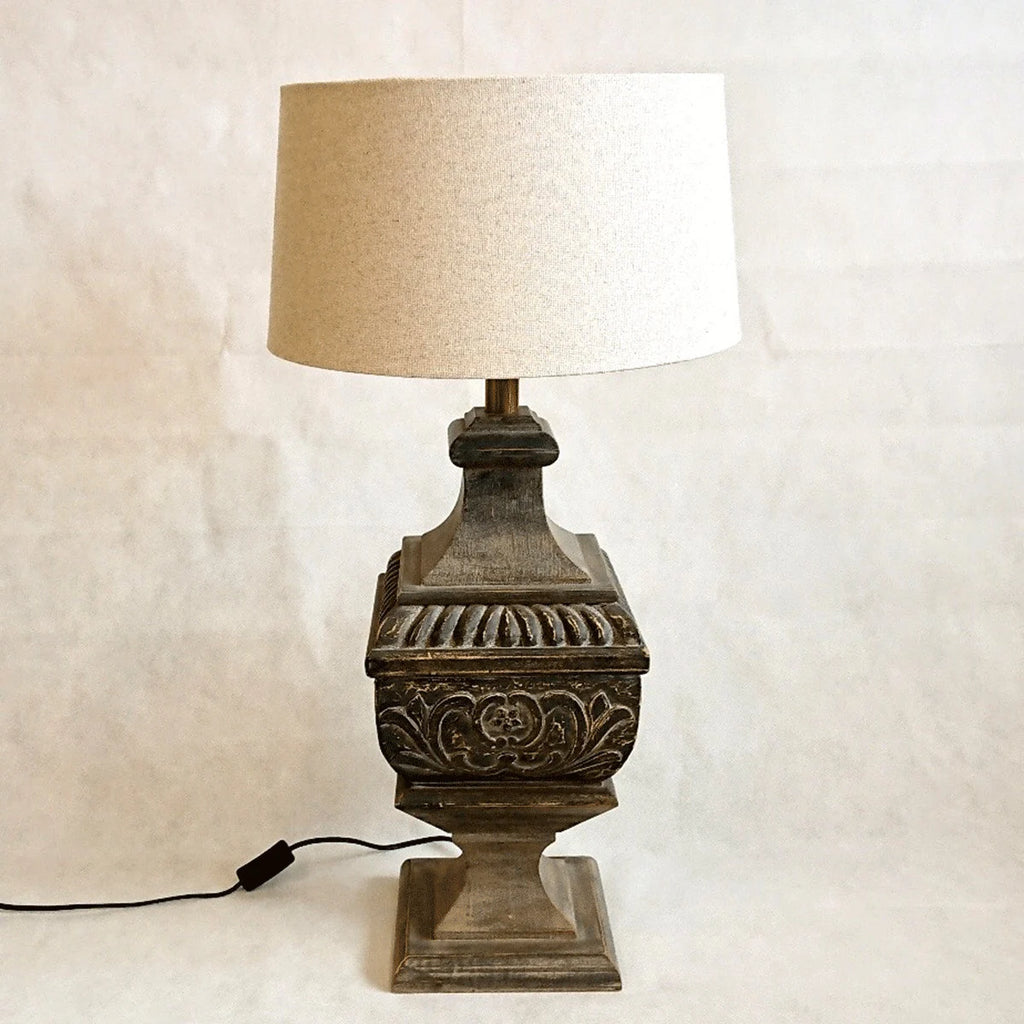 Herrschaftliche Tischlampe