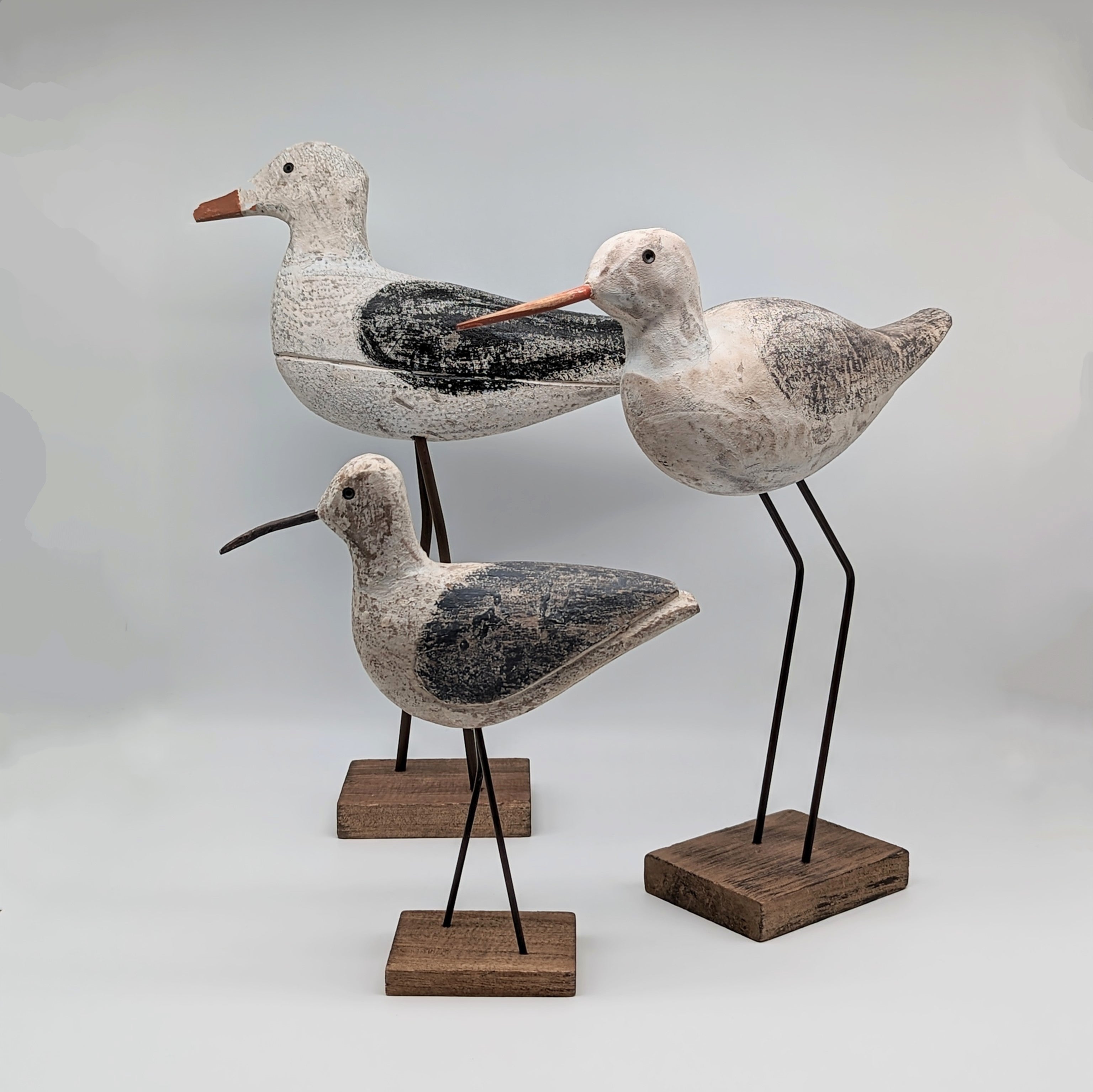 Holz Skulptur Möwe auf Sockel in drei Größen und Varianten zur Wahl