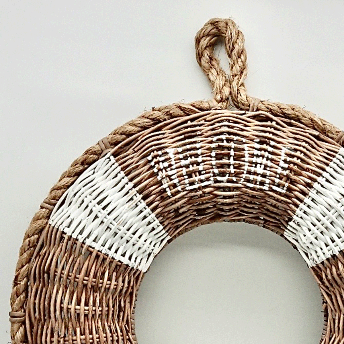 Rettungsring aus Korb Geflecht