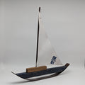 Segelboot aus Holz und Metall in zwei Größen zur Wahl