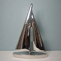 Deko "Segelyacht" Messing vernickelt