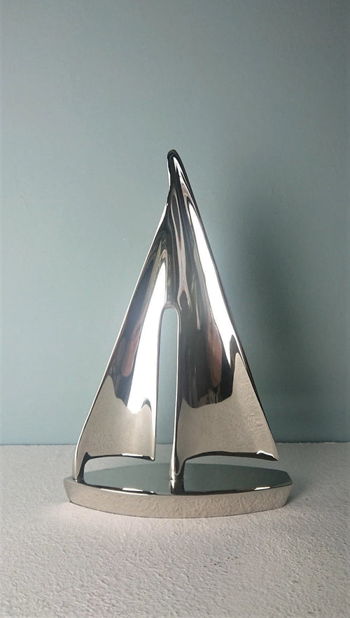 Deko "Segelyacht" Messing vernickelt
