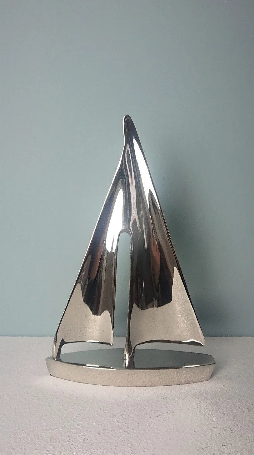 Deko "Segelyacht" Messing vernickelt