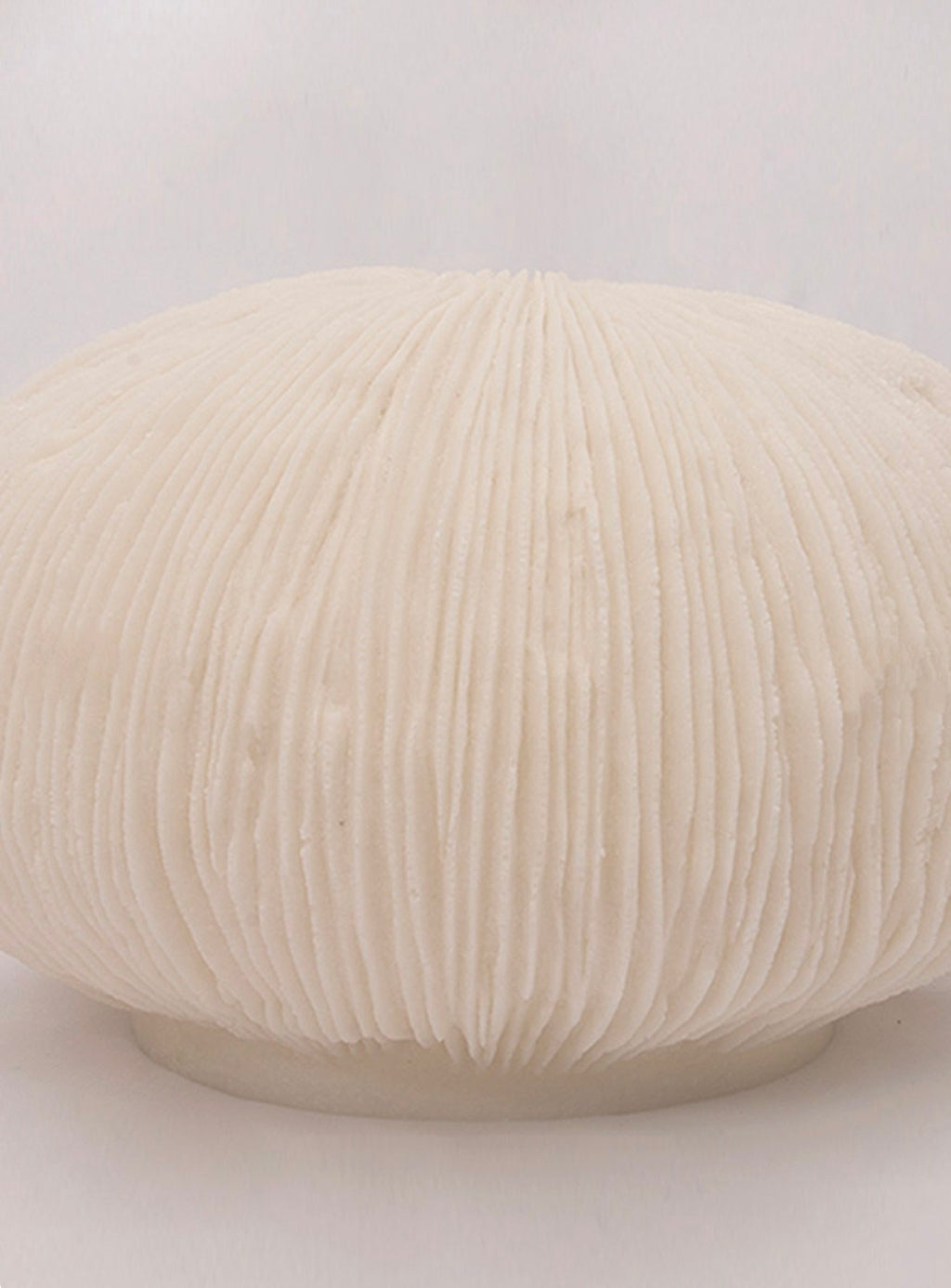 Tischlampe Coral aus verstärktem Kunstharz