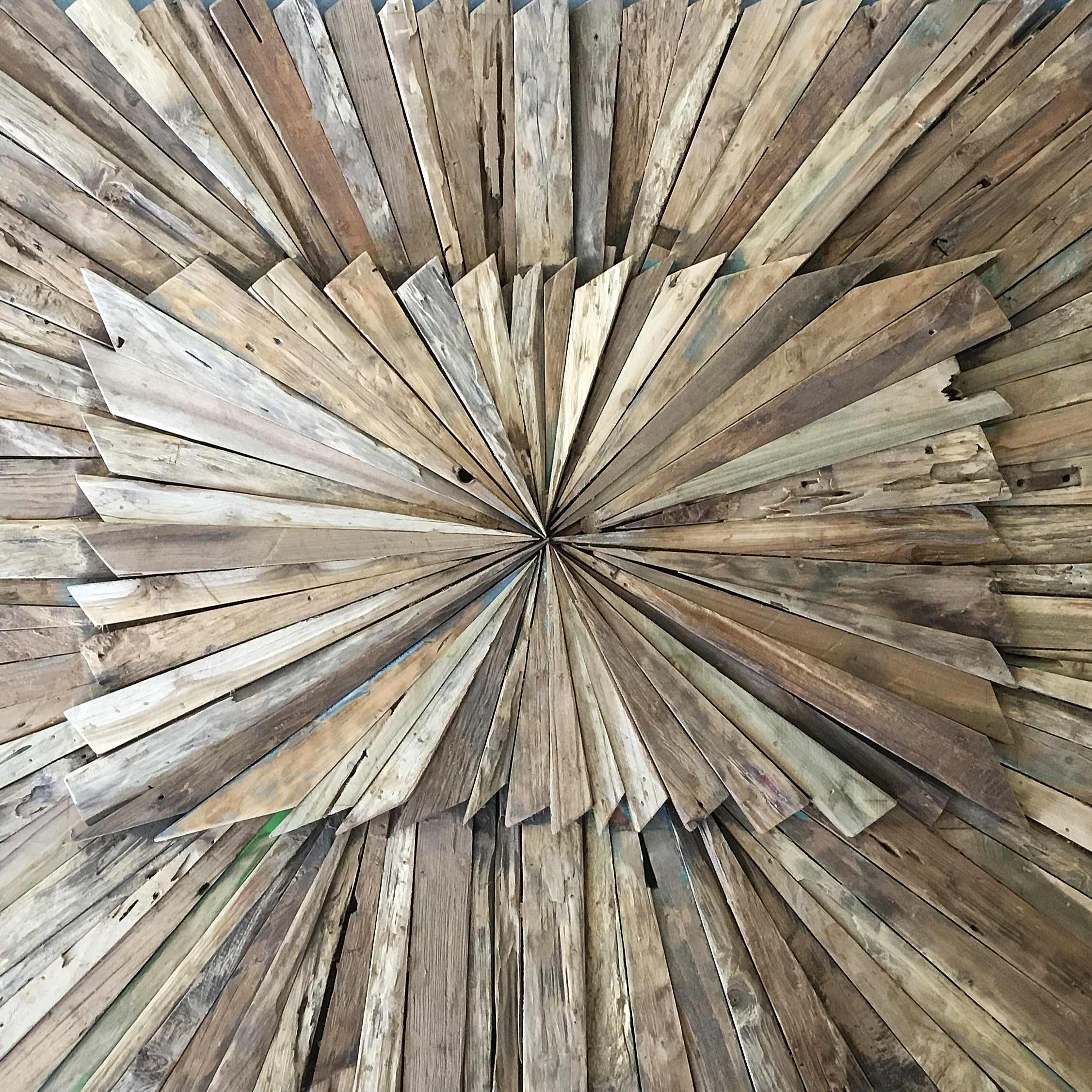 Großes handgefertigtes 3D-Holzwandbild